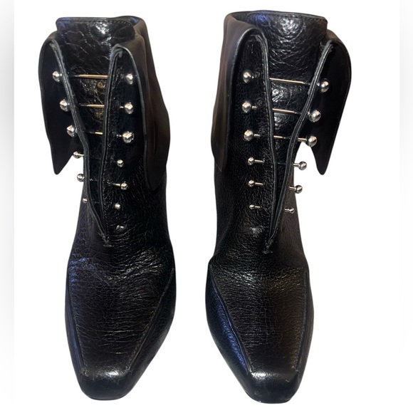 EUC Phillip Lam 3.1 Juno Black White Leather Runway Fashion Ankle Boots Size 36 - Picture 7 of 10